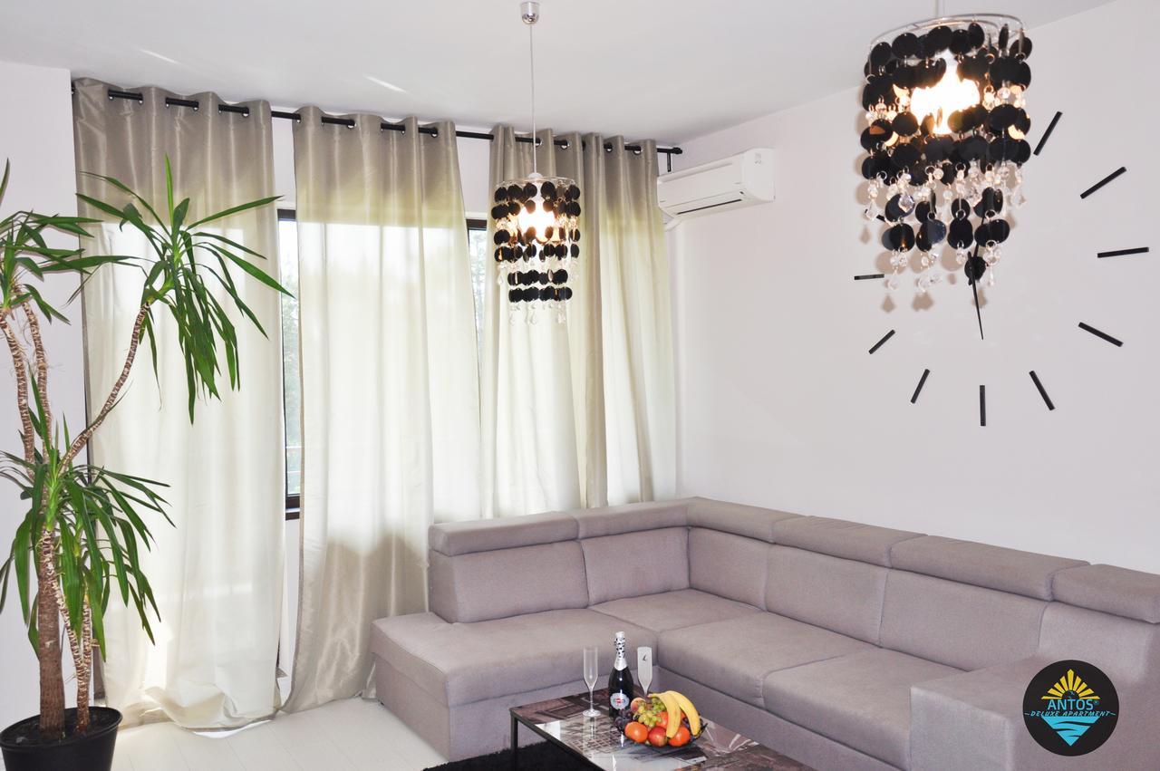 Antos Deluxe Apartment Constanta Exterior photo