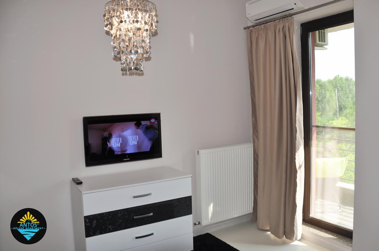 Antos Deluxe Apartment Constanta Exterior photo