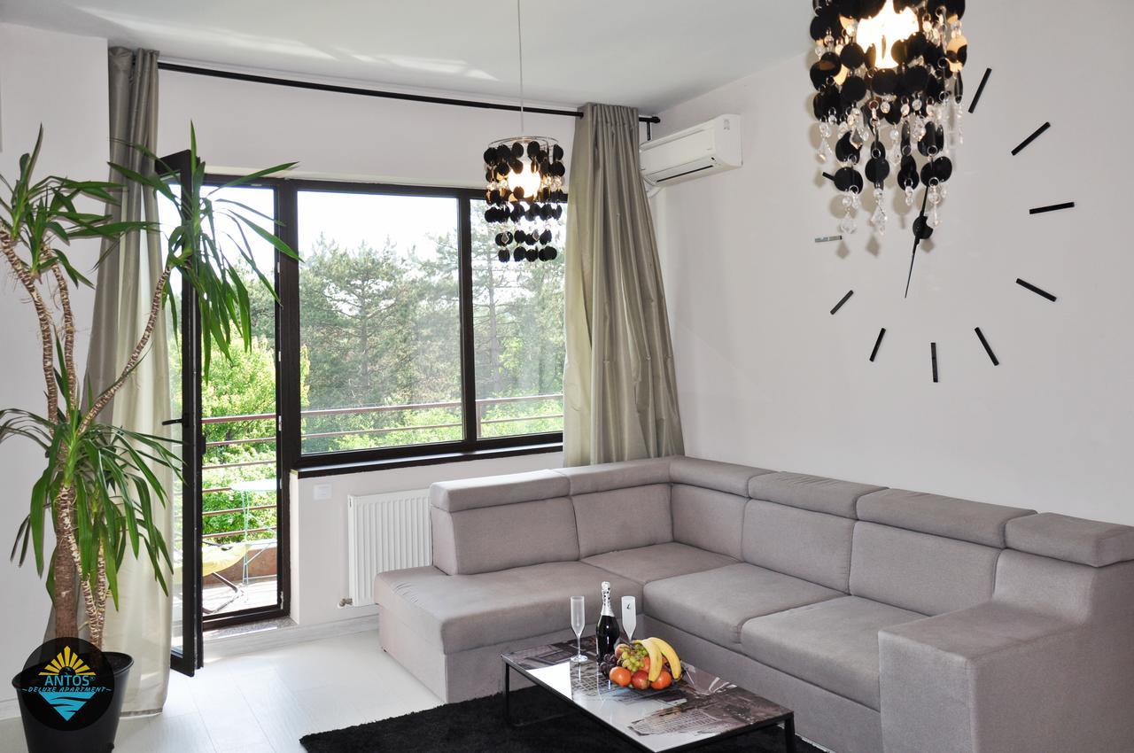 Antos Deluxe Apartment Constanta Exterior photo