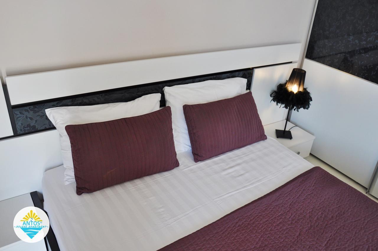 Antos Deluxe Apartment Constanta Exterior photo