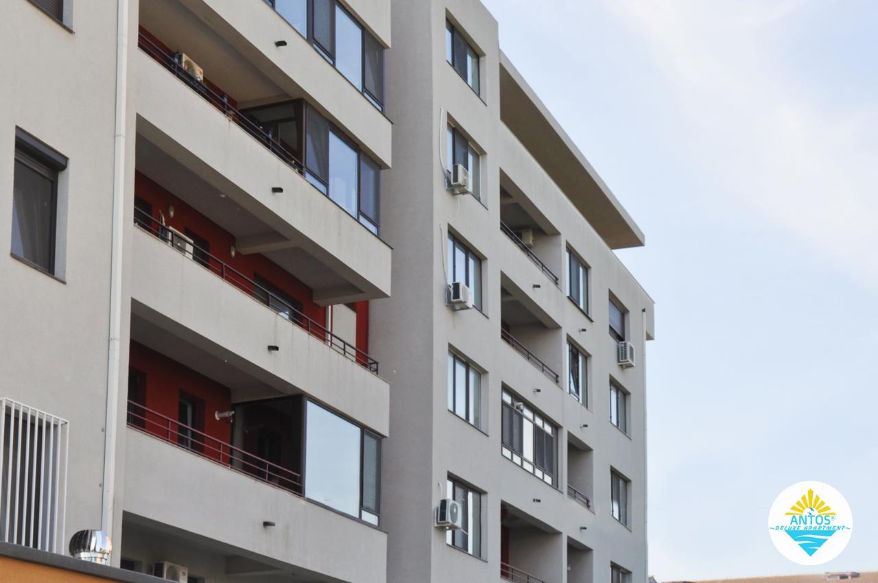 Antos Deluxe Apartment Constanta Exterior photo